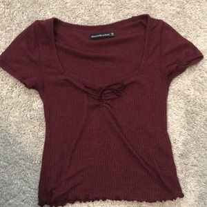 a&f maroon shirt